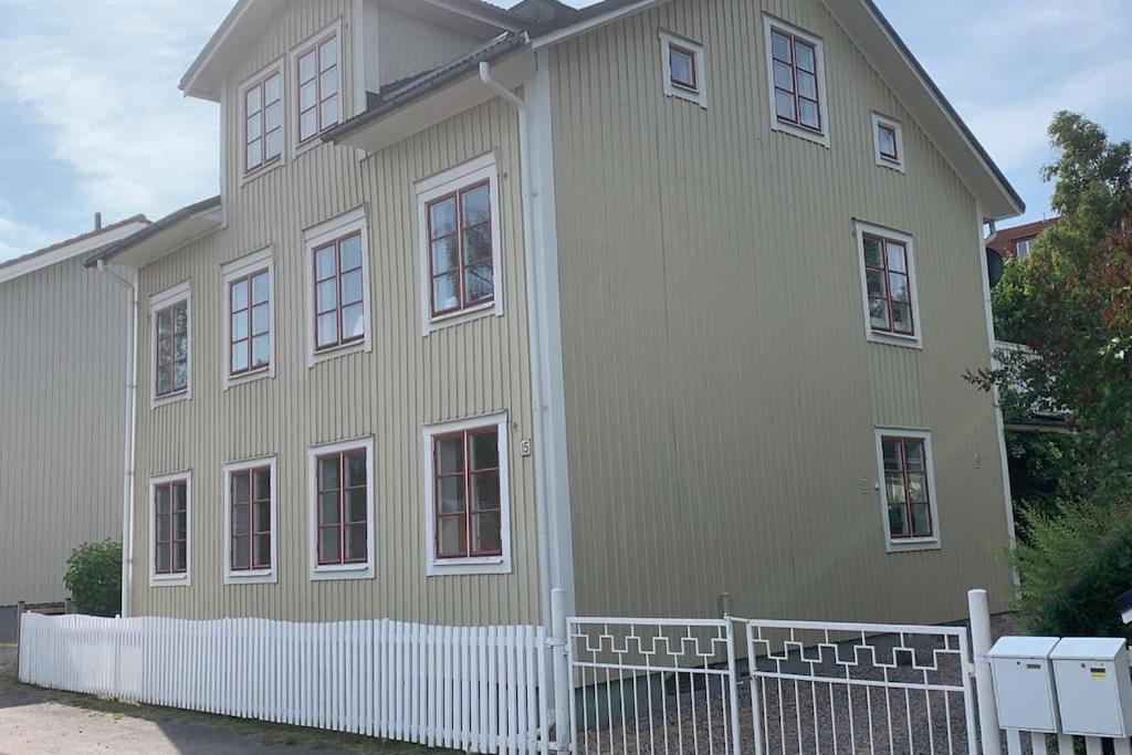 Egen Laegenhet Pa Soedermalm Naera Centrum Sundsvall Ngoại thất bức ảnh